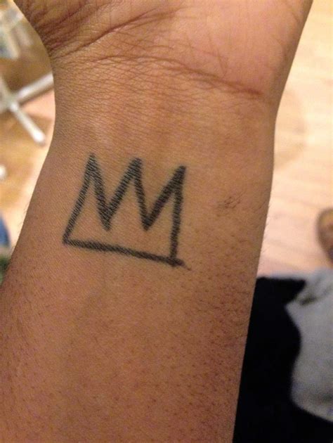 basquiat crown tattoo designs.